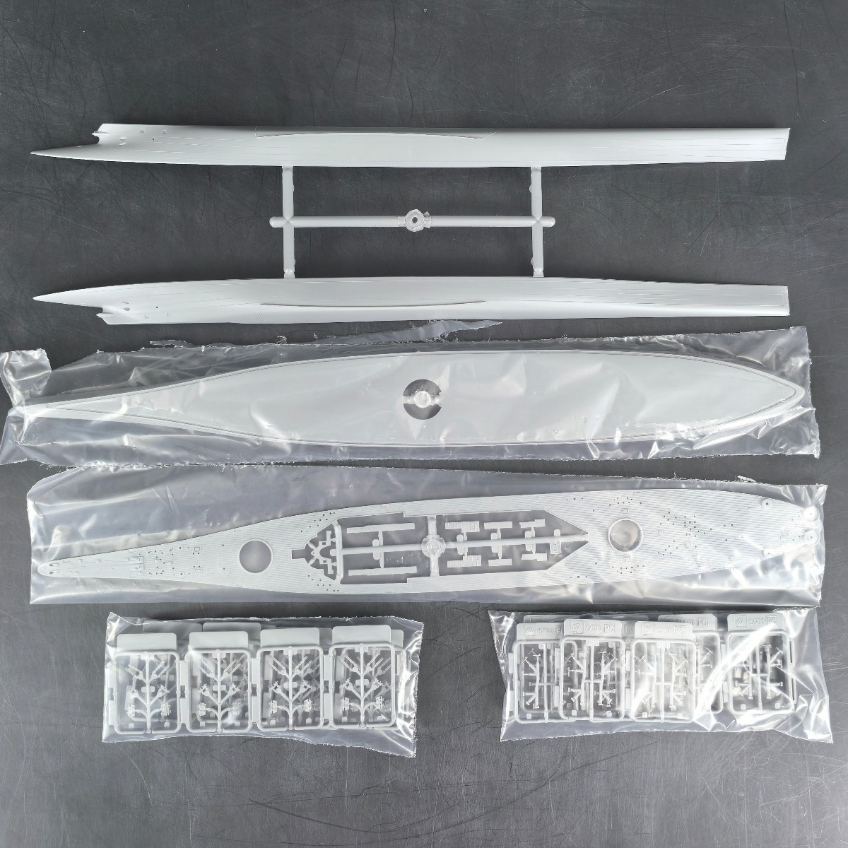 VeryFire VF700909 1/700 USS MI - đánh giá và giá Model Kit Uss Missouri