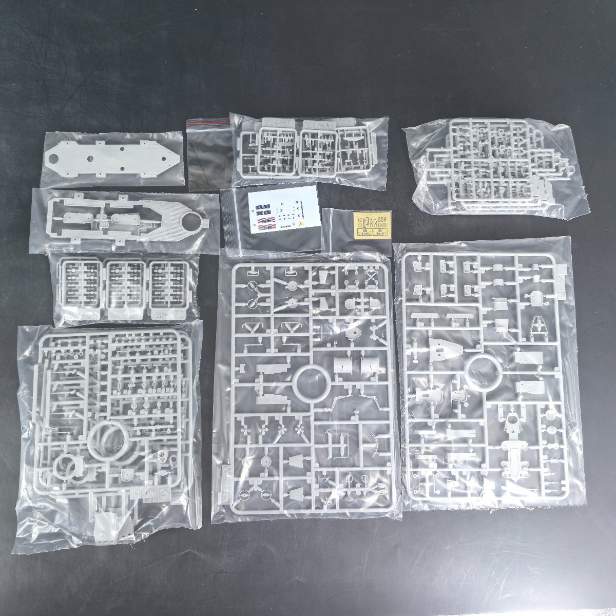VeryFire VF700909 1/700 USS MI - đánh giá và giá Model Kit Uss Missouri