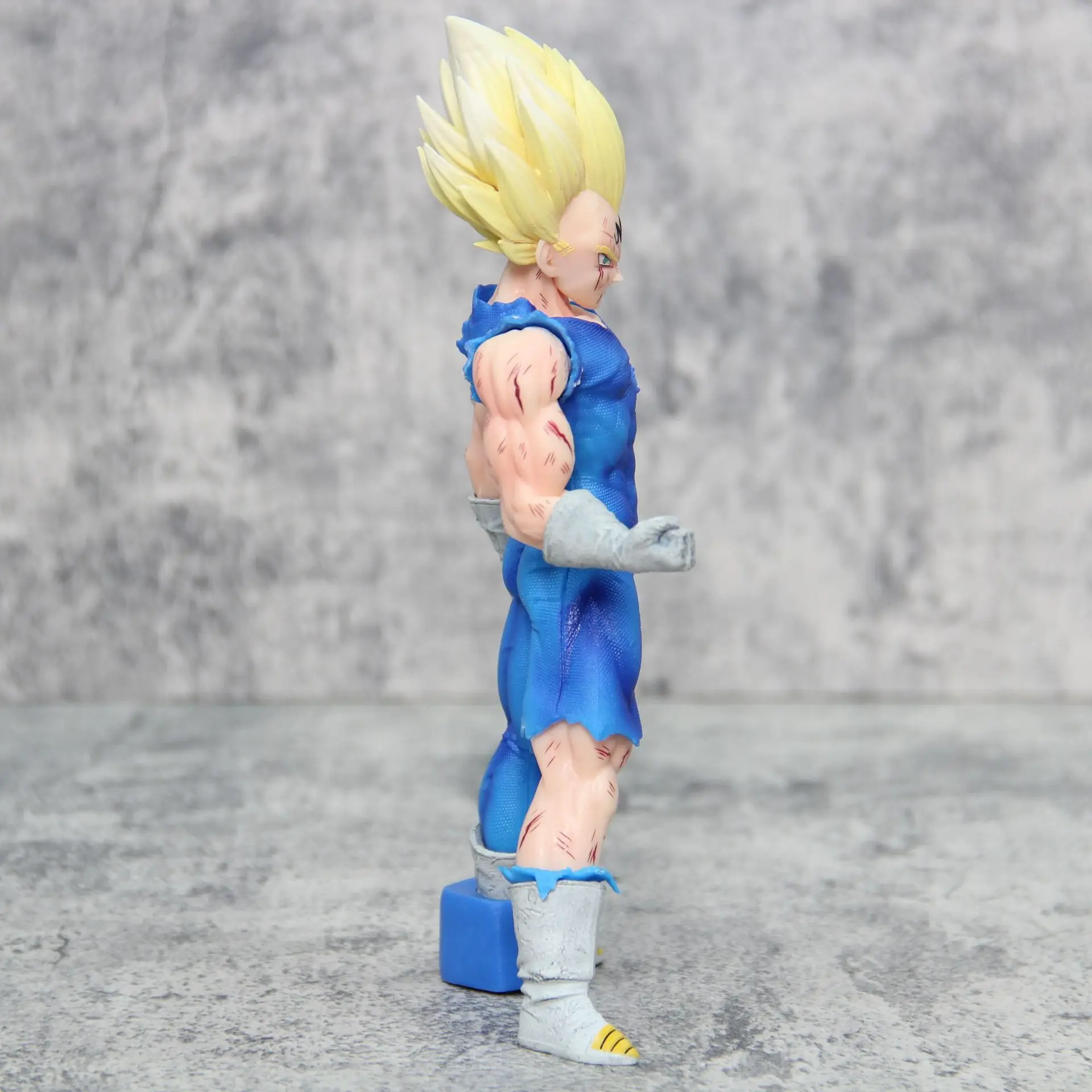 Animation Dragon Ball 20cm Maj - đánh giá và giá Model Kit Vegeta