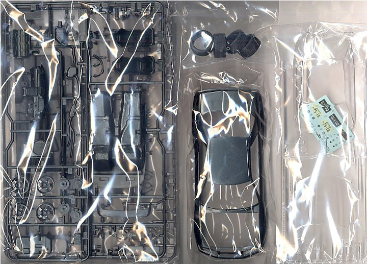 Tamiya 24090 1/24 Skyline GT-R - đánh giá và giá Model Kit Nissan Skyline