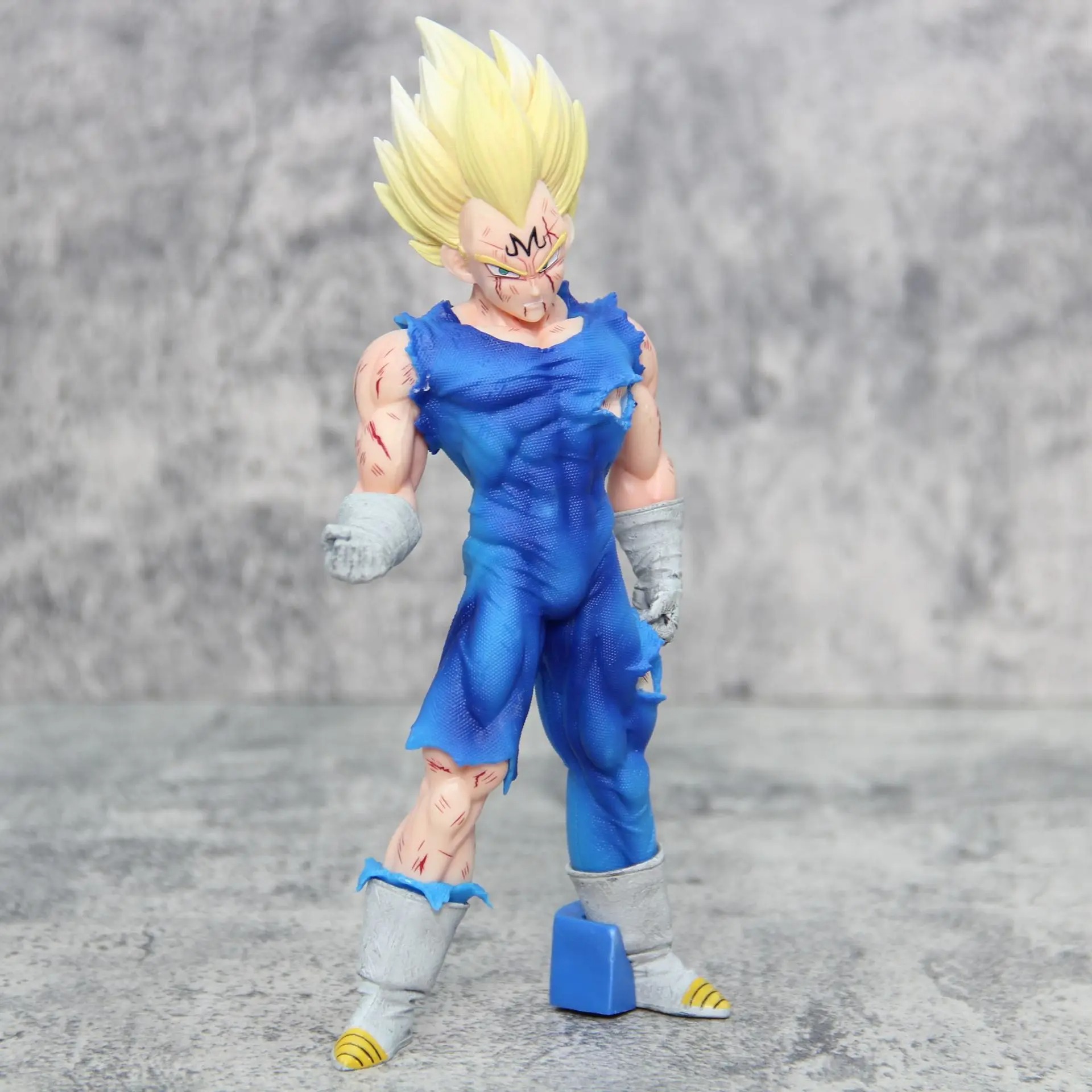 20cm Anime Dragon Ball Figure  - đánh giá và giá Model Kit Vegeta